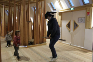 Les enfants fêtes Halloween à la Pyramide Du Loup